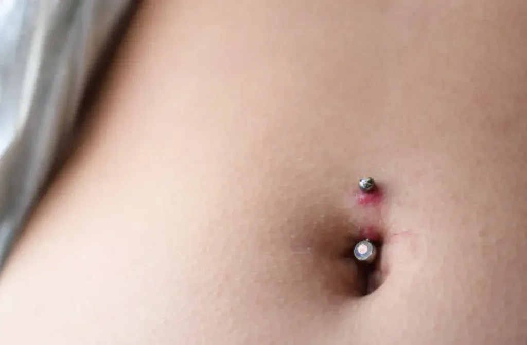 piercing nombril